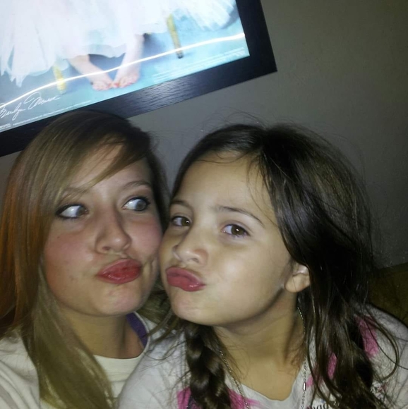 Meet your Posher, Tamara - Picture 1 of 1